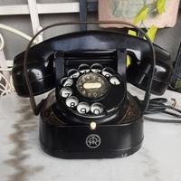 Telefono fine anni 30