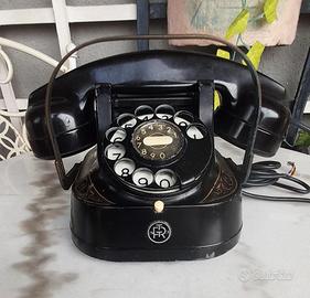 Telefono fine anni 30