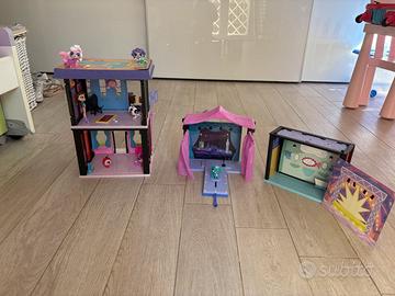 Casa Blythe con personaggi