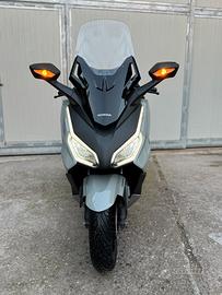 Honda Forza 350