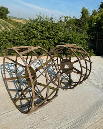 Ruote gabbia trattore