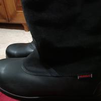 Stivale uomo watwrproof  firmato 43