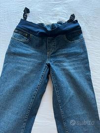 Pantaloni premaman