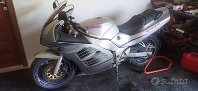 Suzuki RF 600 R
