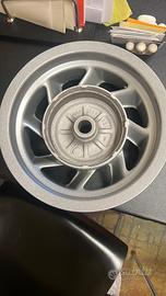 cerchio posteriore Honda Cn250 spazio perfetto
