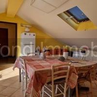 Appartamento con mansarda e garage a Mascali