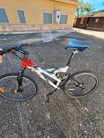 Bicicletta usata 5/6 volte