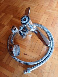 MISCELATORE DOCCIA GROHE