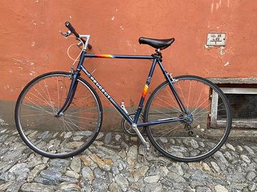 Bicicletta Peugeot da collezione