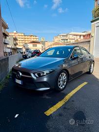 Mercedes classe A180 d SEDAN - 2020