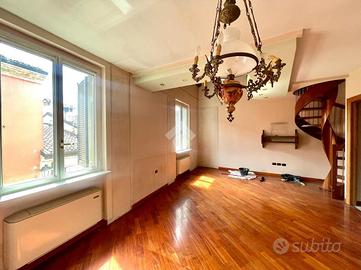 4 LOCALI A FIORENZUOLA D'ARDA