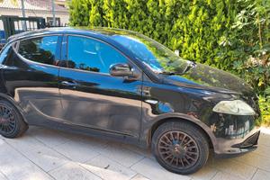 Lancia Ypsilon 1.2  MomoDesign ecochic 69cv E6 GPL