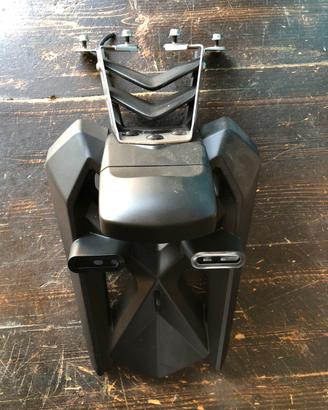 Portatarga originale per Yamaha max 530