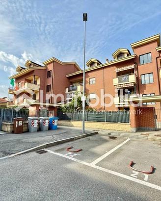 Appartamento di 147 m² con 5 locali a Nichelino