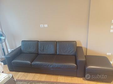 salotto 3 posti + pouff