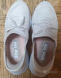 scarpe bianche skechers slip ins
