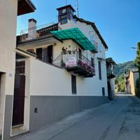 Casa antica indipendente