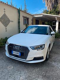 Audi A3 SBT e-tron IBRIDA PLUG-IN