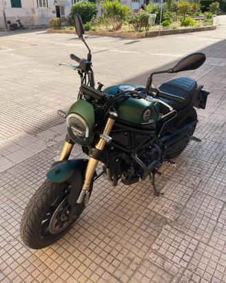 Benelli Leoncino 800