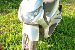 Piaggio Beverly 200 cc