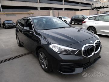 Bmw 116 116d 5p. Business Advantage