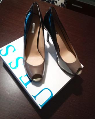 Décolleté Guess tacco 12 nuove. Bellissime bicolor