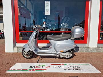 Piaggio Vespa 125 ET4