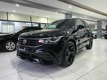 VOLKSWAGEN Tiguan 2.0 TDI 150 CV SCR DSG R-Line