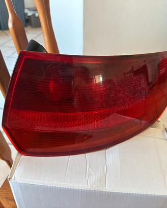 Faro posteriore dx audi A3 sportback pre