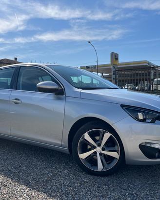 Peugeot 308 1.6 e-HDi 115 CV Stop&Start Allure