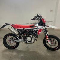 Fantic Motard 125 Performance