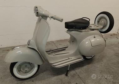 Piaggio Vespa VNA1T del 1958
