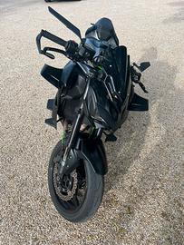 Kawasaki Z900 Black Stealth