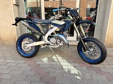 TM SMR 125 ES Fi 2T 2026 BLACK