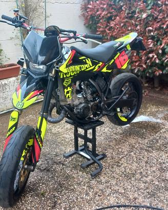 Husqvarna sm 125 2006 