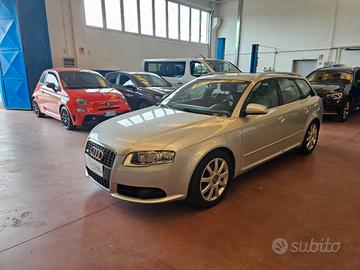 Audi A4 2.0 TDI F.AP. Avant S LINE