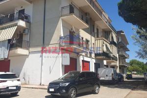 Locale Commerciale - Corigliano-Rossano