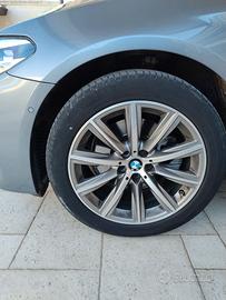 Cerchi in lega originali BMW 18 pollici