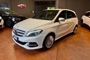 Mercedes-benz B 200 NGD Premium