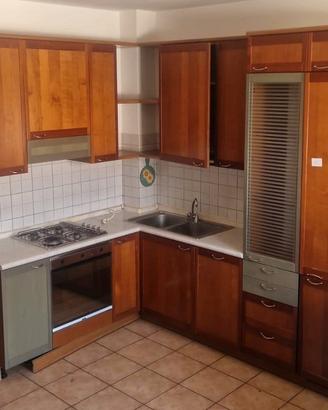 Cucina Usata completa di elettrodomestici 853