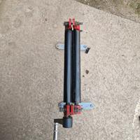 strizza pelle a parete