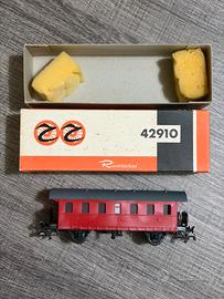 Rivarossi rr 42910 carrozza Tedesca 2ª classe