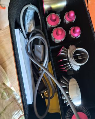 Dyson air wrap fucsia