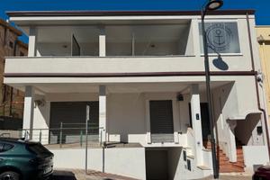 Loc. commerciale zona porto Cala Gonone
