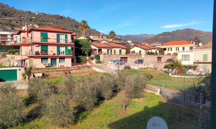 Appartamento in centro storico con box incluso