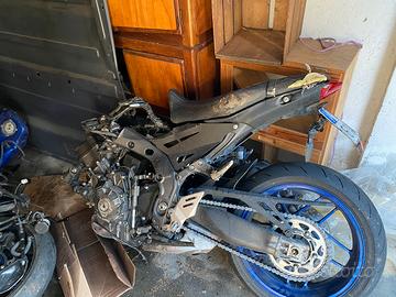 motore Yamaha MT09 anno 2023