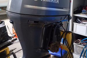 Motore fuoribordo yamaha 300