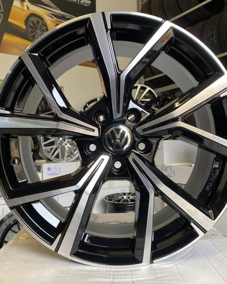 Cerchi Volkswagen raggio 17 NUOVI cod.28742