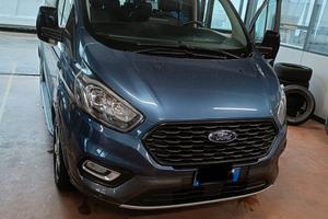 ford tourneo custom active