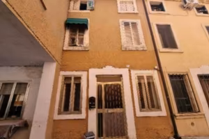 Immobile in asta di 211 m² con 5 locali a Villafra
